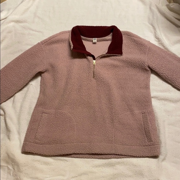 Fuzzy quarter-zip - Picture 1 of 4